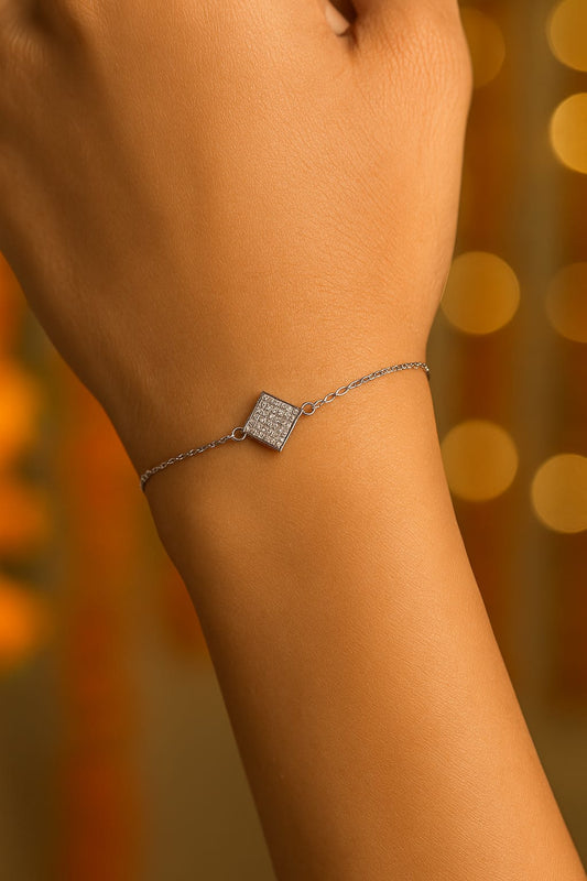 925 Sterling Silver Bracelet for Women | Elegant Diamond-Studded Design | Delicate & Adjustable Chain Bracelet | Gift for Her