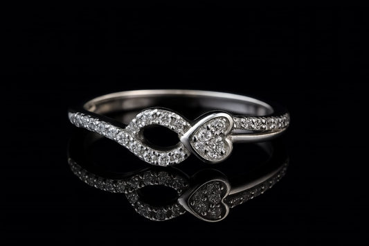 Elegant 925 Sterling Silver Ring for Women - R 627