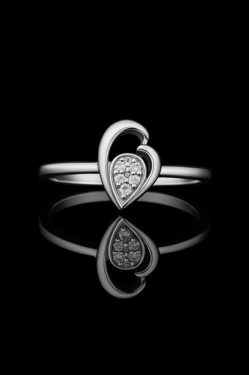 Elegant 925 Sterling Silver Ring for Women R 518