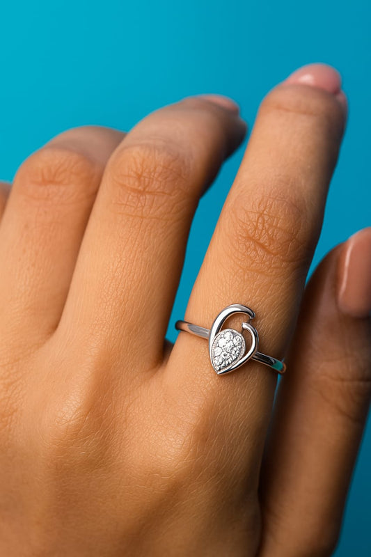 Elegant 925 Sterling Silver Ring for Women R 518