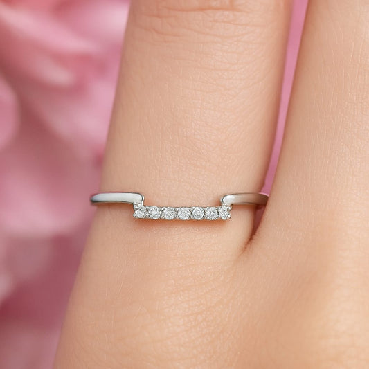 Elegant 925 Sterling Silver Ring for Women R 604