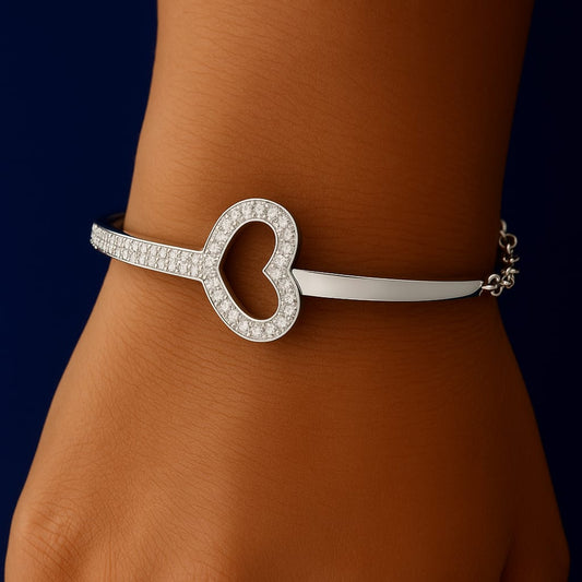 ❤️ Elegant 925 Silver Heart Bracelet with Sparkling Stones