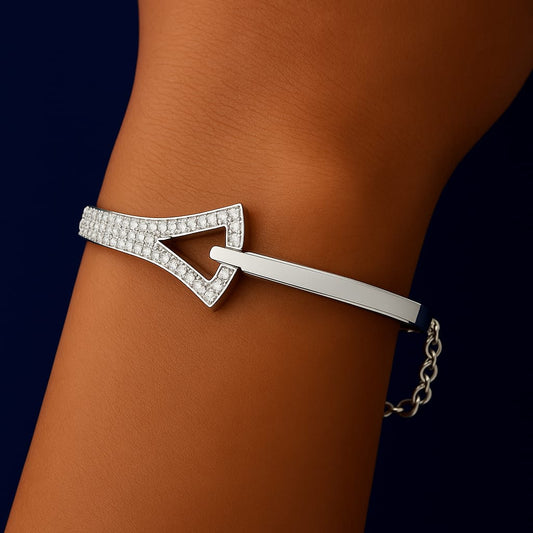 Diamond-Studded 925 Silver Bracelet – Elegance That Shines